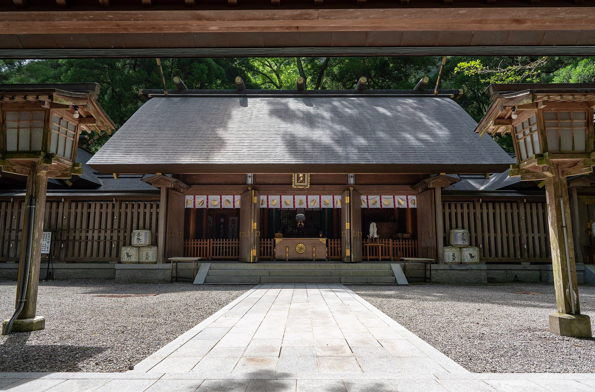Amanoiwato Shrine