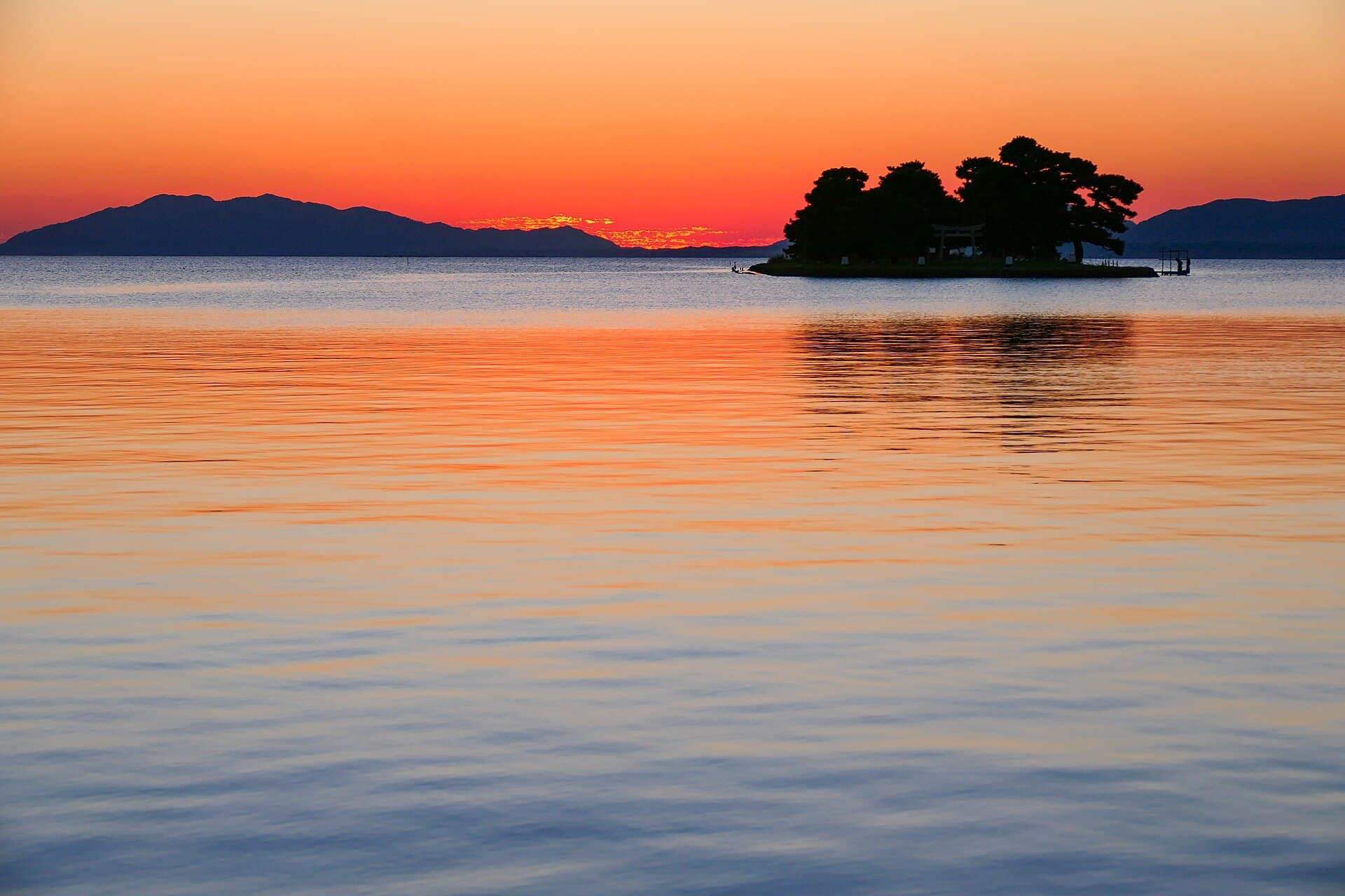 Shinjiko Sunset Lake