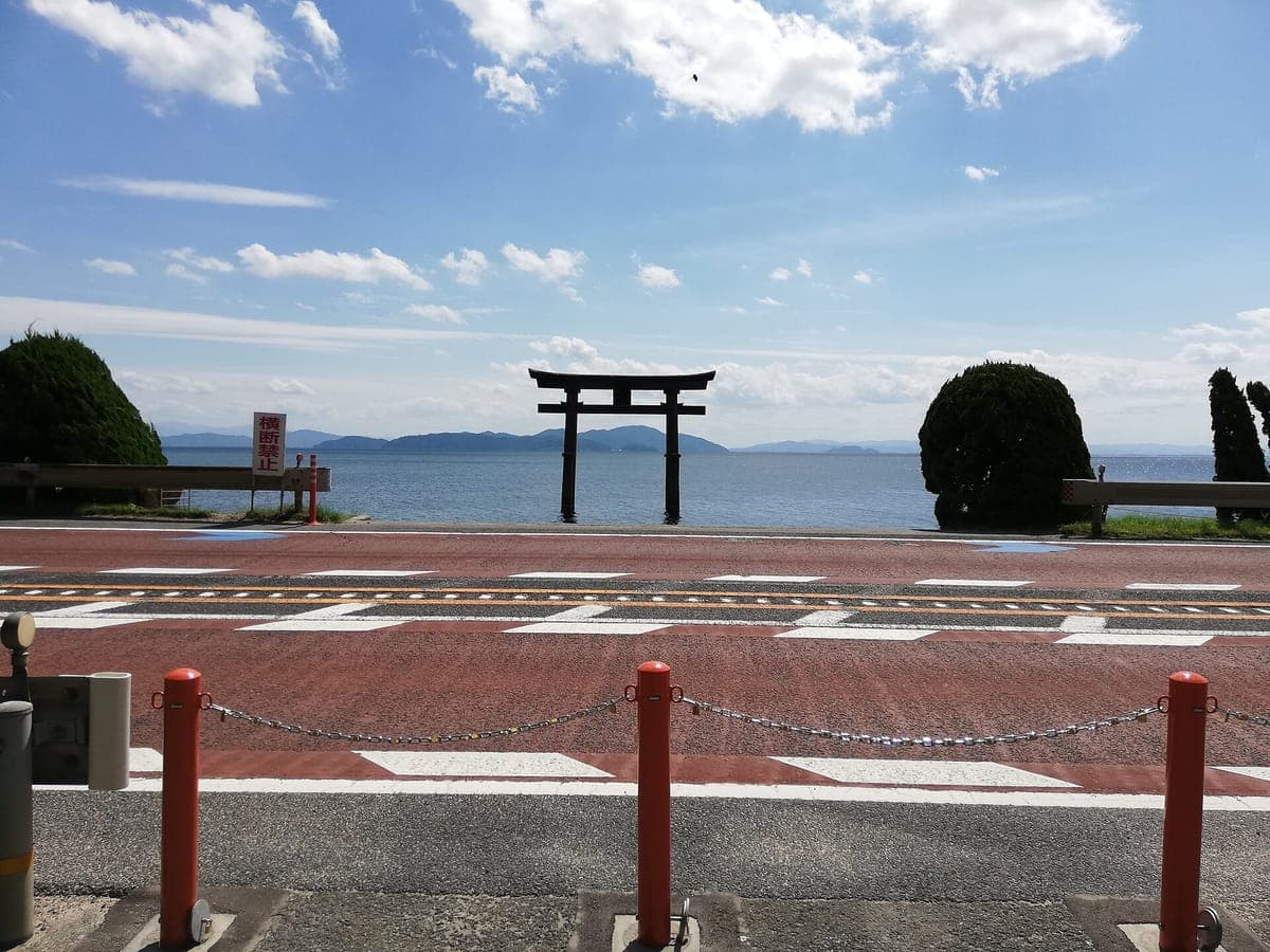 Shirahige Shrine