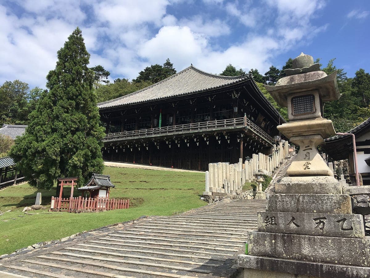 Tōdai-ji Nigatsu-dō
