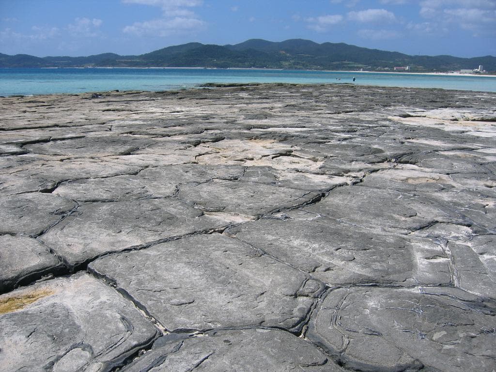 Kume Island Tatami Rock