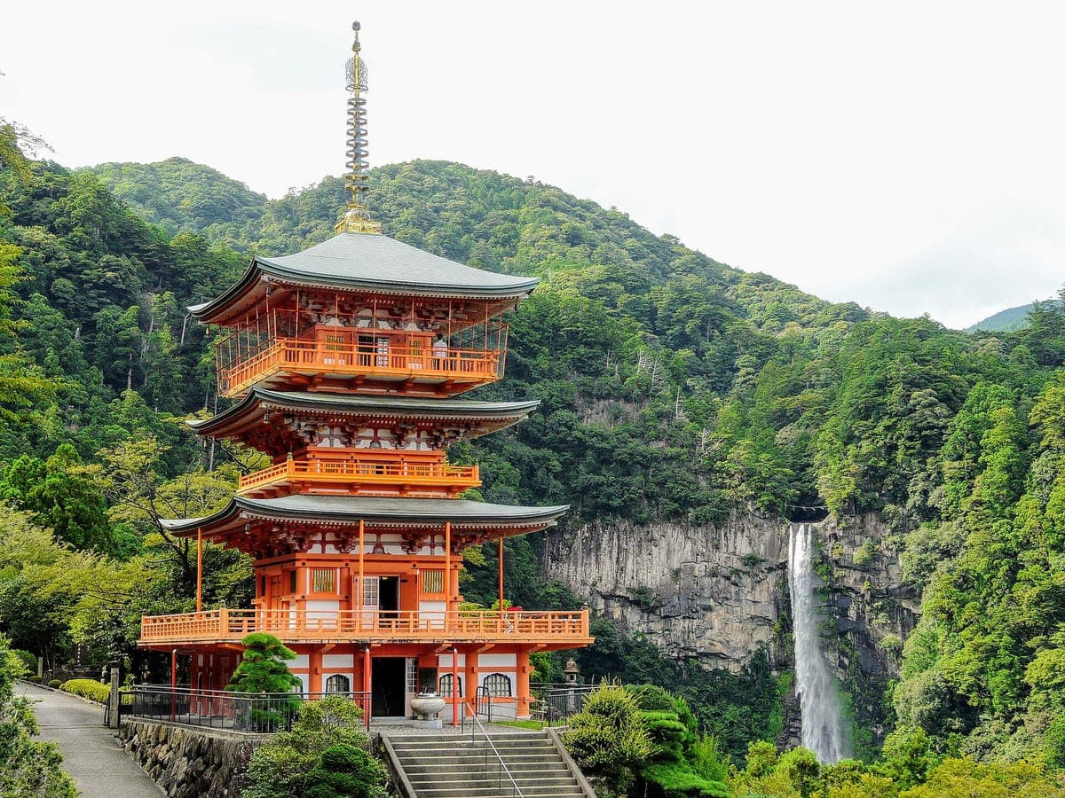 Nachi Falls